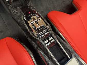 FERRARI SF90 SPIDER 2023 Image 58