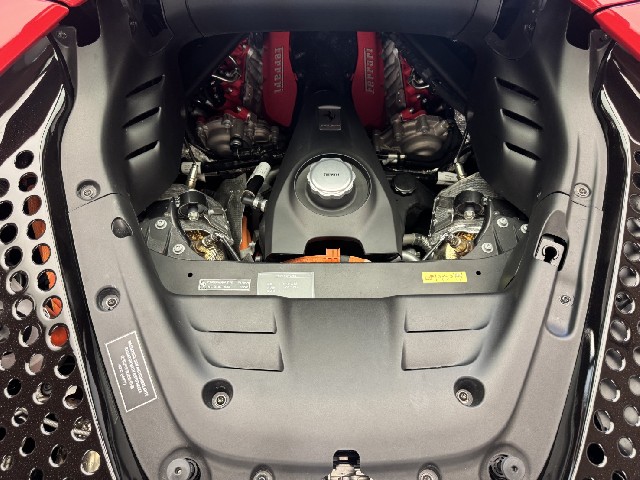 FERRARI SF90 SPIDER 2023 Image 73