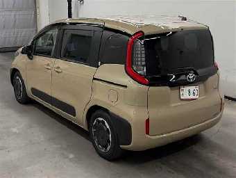 TOYOTA SIENTA 2024 Image 2