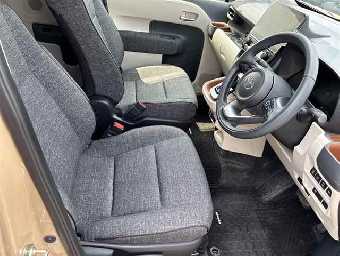 TOYOTA SIENTA 2024 Image 7