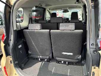 TOYOTA SIENTA 2024 Image 10