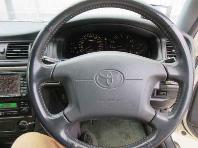 TOYOTA CRESTA 1996 Image 19