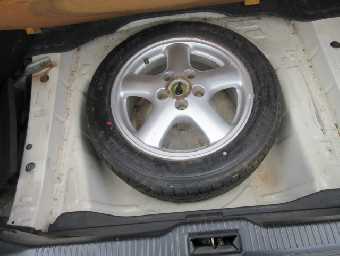 TOYOTA CRESTA 1996 Image 9