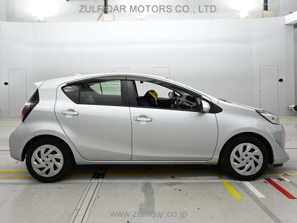 TOYOTA AQUA 2021 Image 3