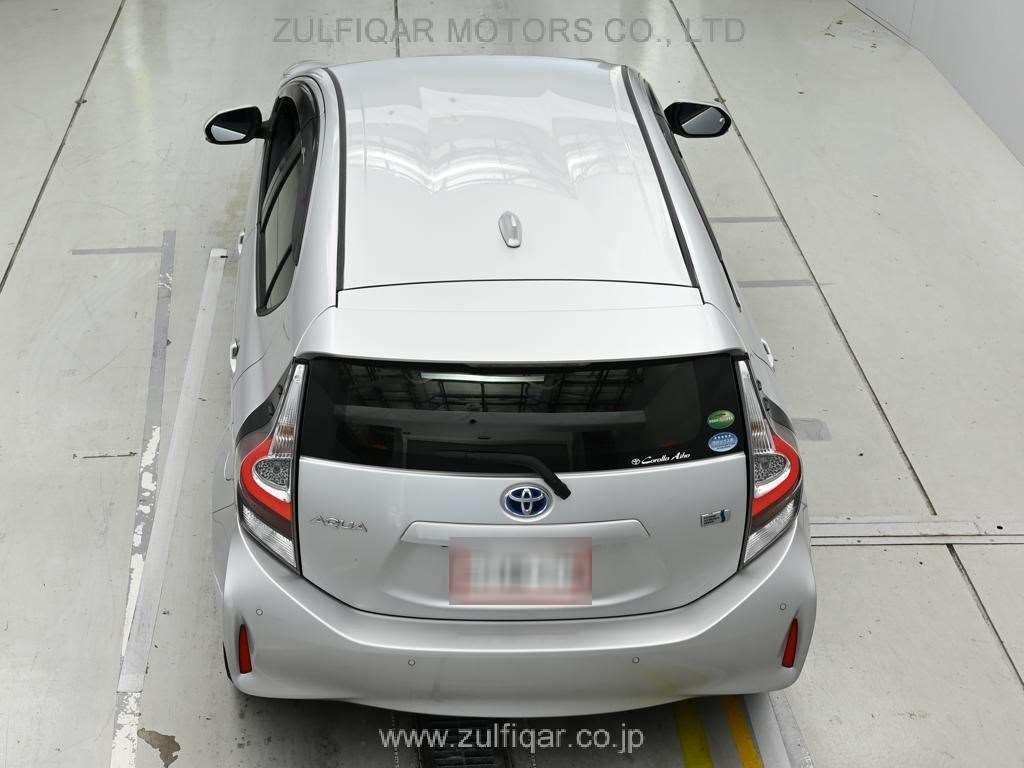 TOYOTA AQUA 2021 Image 8