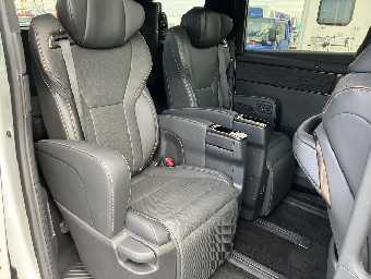 TOYOTA ALPHARD 2024 Image 9