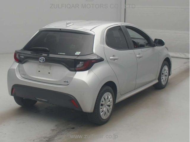 TOYOTA YARIS 2022 Image 2