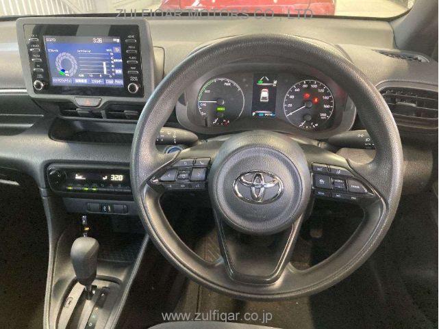 TOYOTA YARIS 2022 Image 8