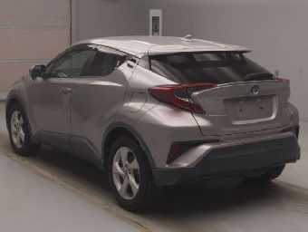 TOYOTA C-HR 2019 Image 4