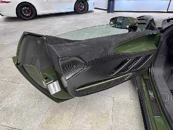 FERRARI SF90 SPIDER 2026 Image 18