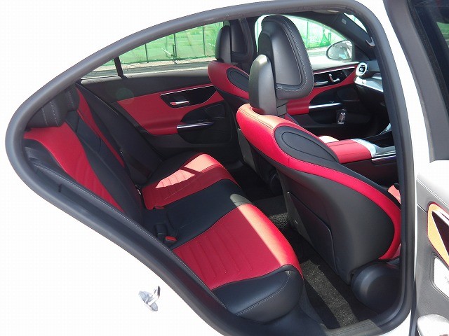 MERCEDES BENZ C CLASS 2022 Image 19
