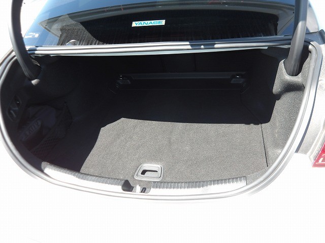 MERCEDES BENZ C CLASS 2022 Image 21