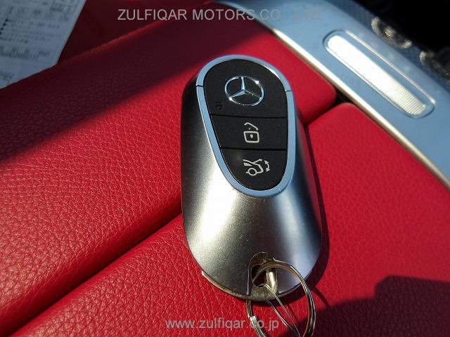 MERCEDES BENZ C CLASS 2022 Image 7