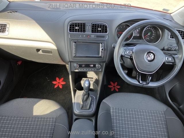VOLKSWAGEN POLO 2014 Image 3
