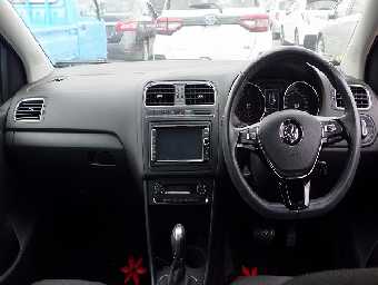 VOLKSWAGEN POLO 2014 Image 5