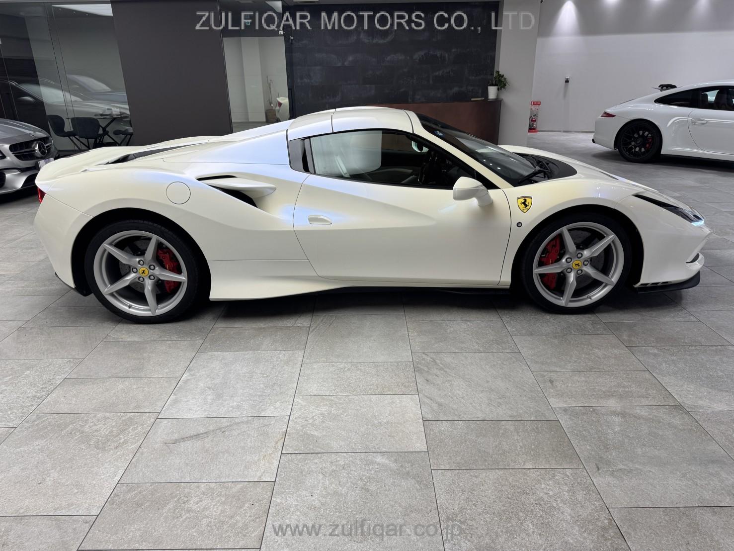 FERRARI F8 SPIDER 2022 Image 12