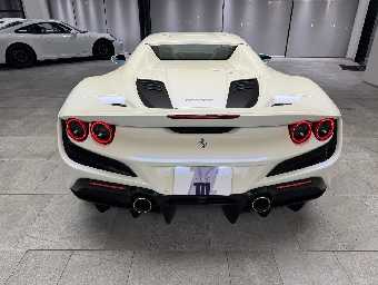 FERRARI F8 SPIDER 2022 Image 14