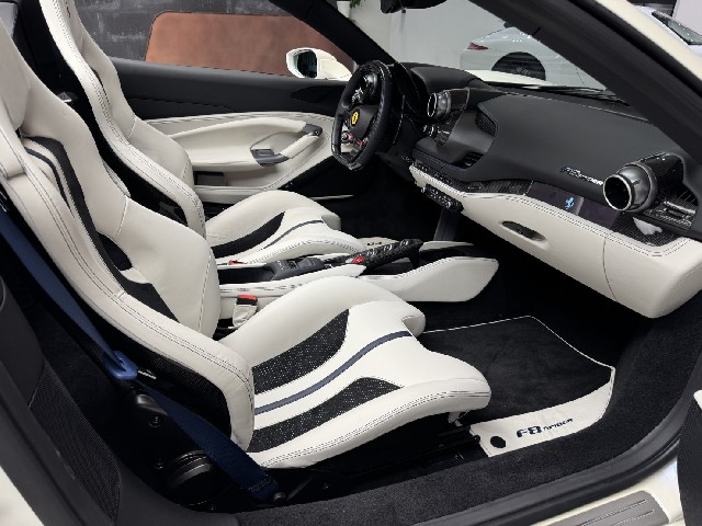 FERRARI F8 SPIDER 2022 Image 27