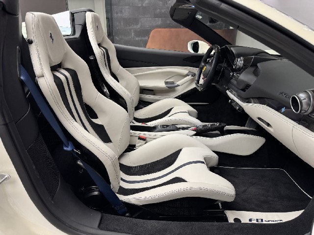 FERRARI F8 SPIDER 2022 Image 28