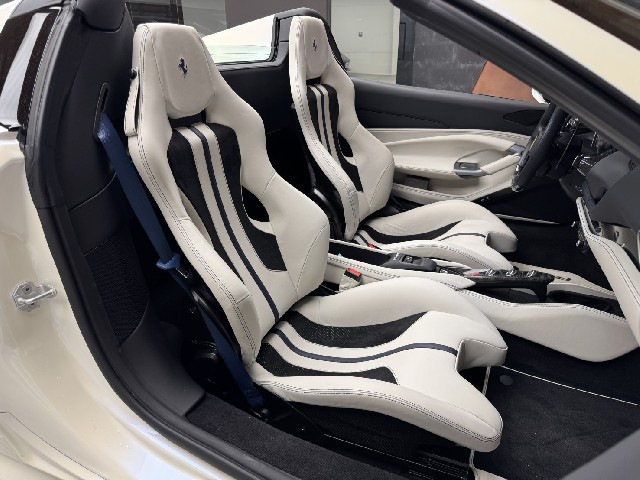 FERRARI F8 SPIDER 2022 Image 29