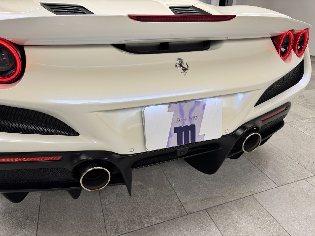 FERRARI F8 SPIDER 2022 Image 38