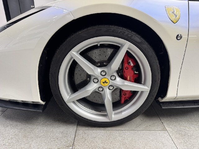 FERRARI F8 SPIDER 2022 Image 43