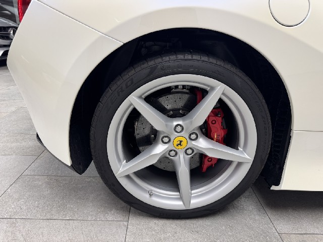 FERRARI F8 SPIDER 2022 Image 45