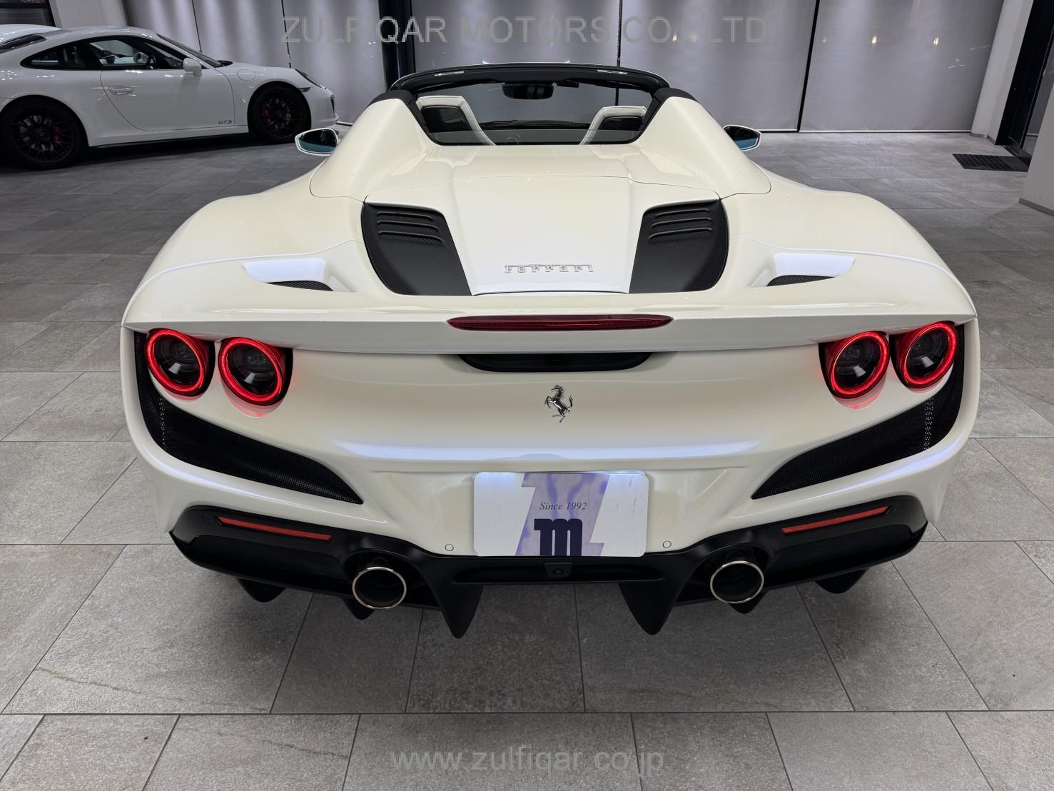 FERRARI F8 SPIDER 2022 Image 6