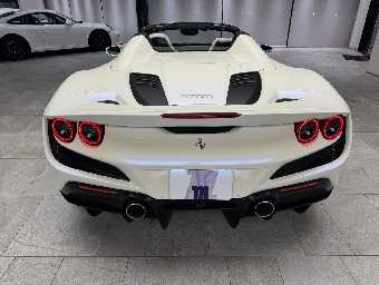 FERRARI F8 SPIDER 2022 Image 6
