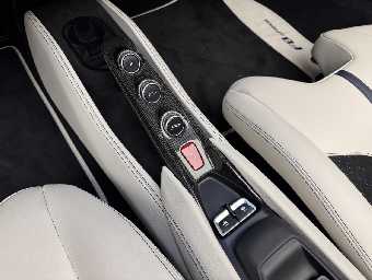 FERRARI F8 SPIDER 2022 Image 46