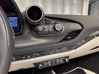 FERRARI F8 SPIDER 2022 Image 47