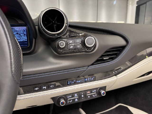 FERRARI F8 SPIDER 2022 Image 53