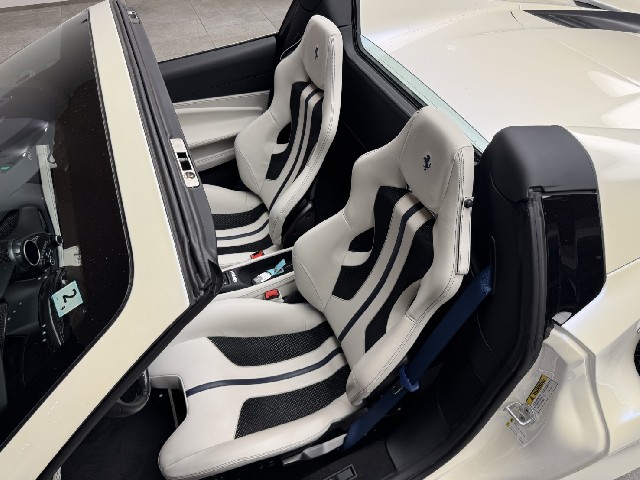 FERRARI F8 SPIDER 2022 Image 62