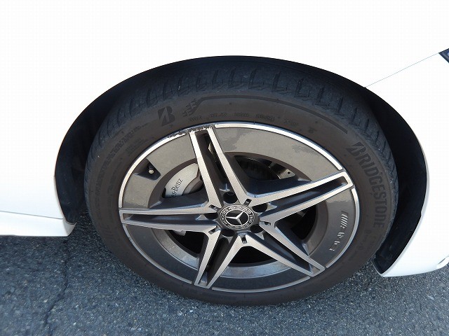MERCEDES BENZ C CLASS 2023 Image 22