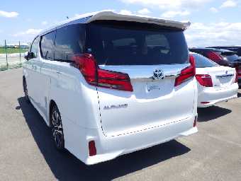 TOYOTA ALPHARD 2023 Image 3