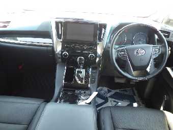 TOYOTA ALPHARD 2023 Image 5