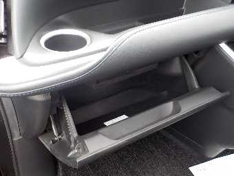 TOYOTA VOXY 2023 Image 12