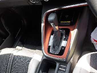 HONDA VEZEL 2023 Image 8