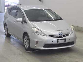 TOYOTA PRIUS ALPHA 2014 Image 1