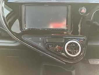 TOYOTA AQUA 2021 Image 6