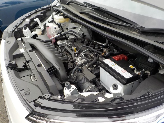TOYOTA VOXY 2023 Image 20