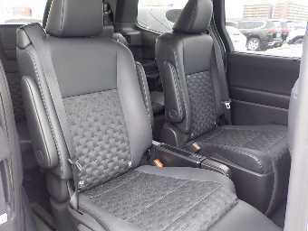 TOYOTA VOXY 2023 Image 10