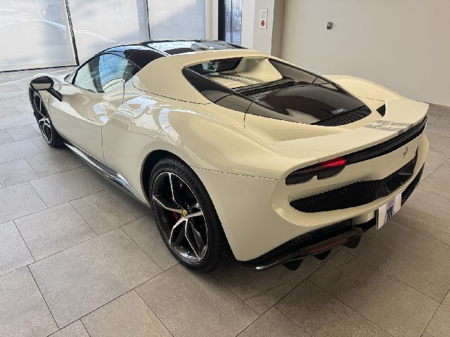 FERRARI 296GTS 2025 Image 22