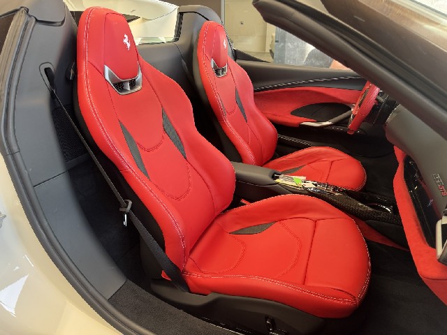 FERRARI 296GTS 2025 Image 30