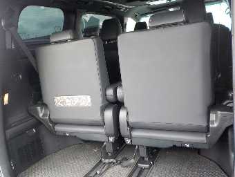 TOYOTA ALPHARD 2022 Image 12