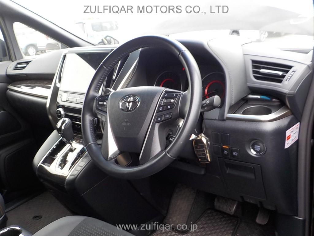 TOYOTA ALPHARD 2022 Image 5