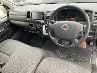 TOYOTA REGIUSACE 2014 Image 3