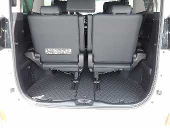 TOYOTA ALPHARD 2022 Image 17