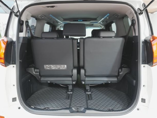 TOYOTA ALPHARD 2022 Image 19