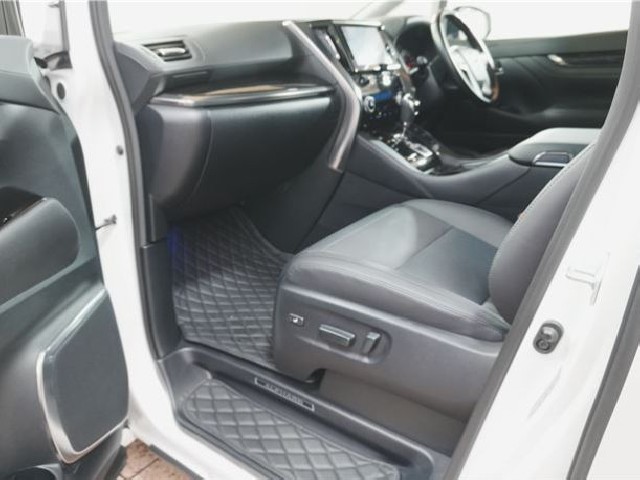 TOYOTA ALPHARD 2022 Image 50